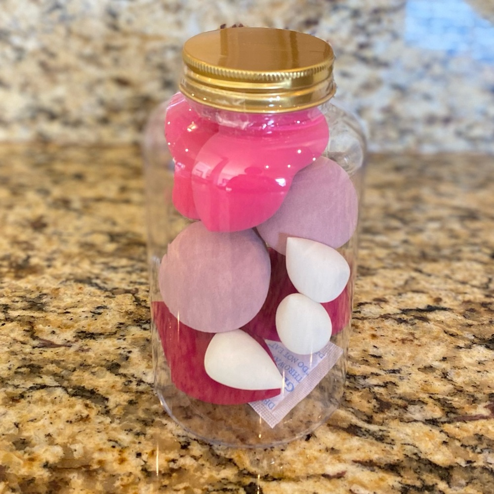 Assorted makeup sponge gift set - Picture 2 of 3